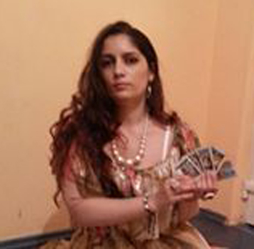 copyright vrajitoarea Larisa