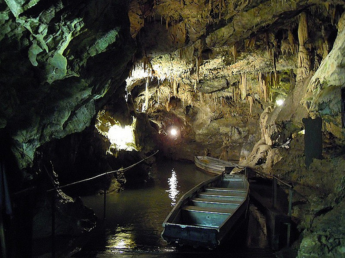 Grottes de Médous