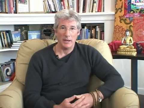 Richard Gere este cel mai celebru buddhist din lume