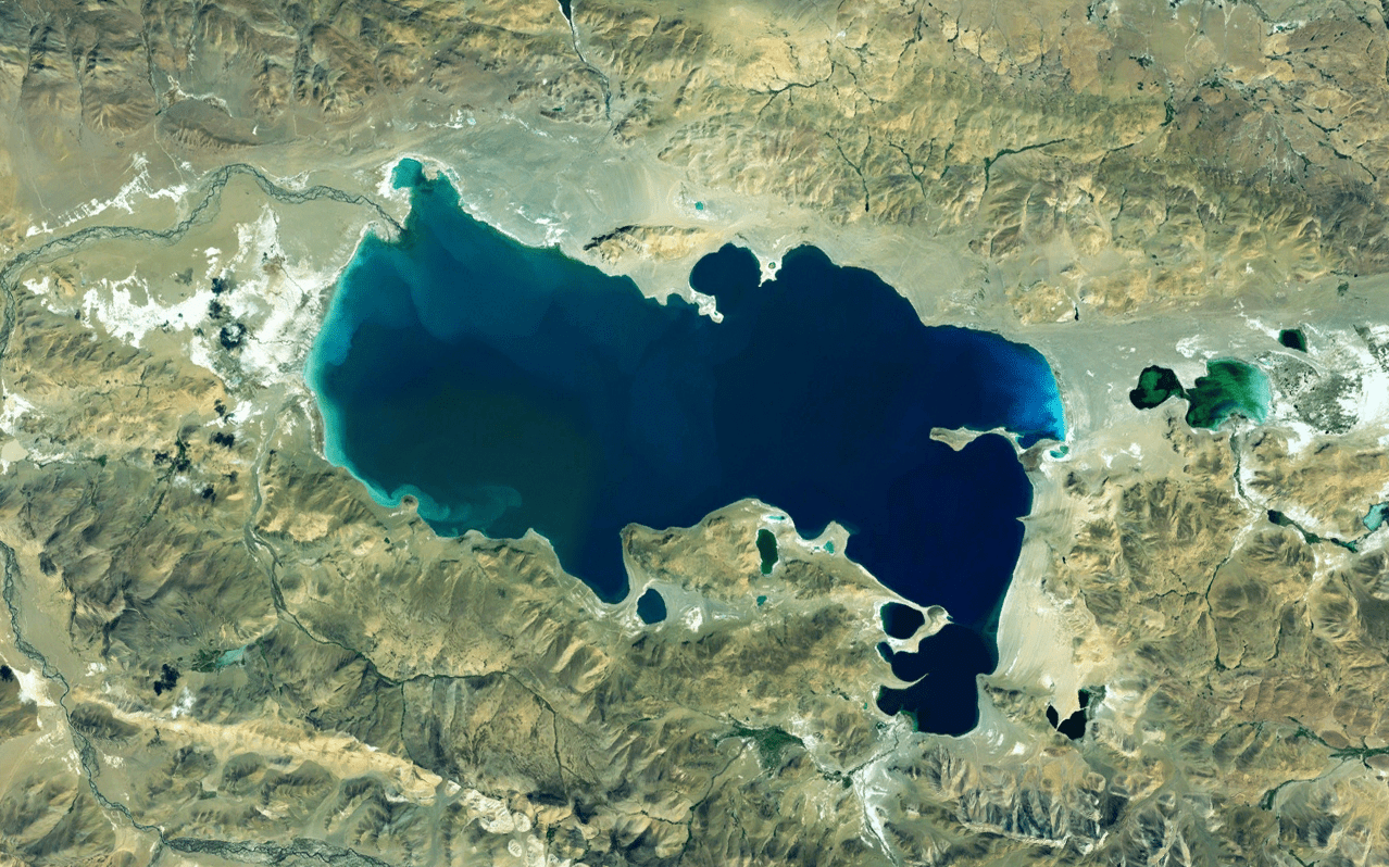 Lacul Namco văzut din satelit. Sursa foto Wikipedia