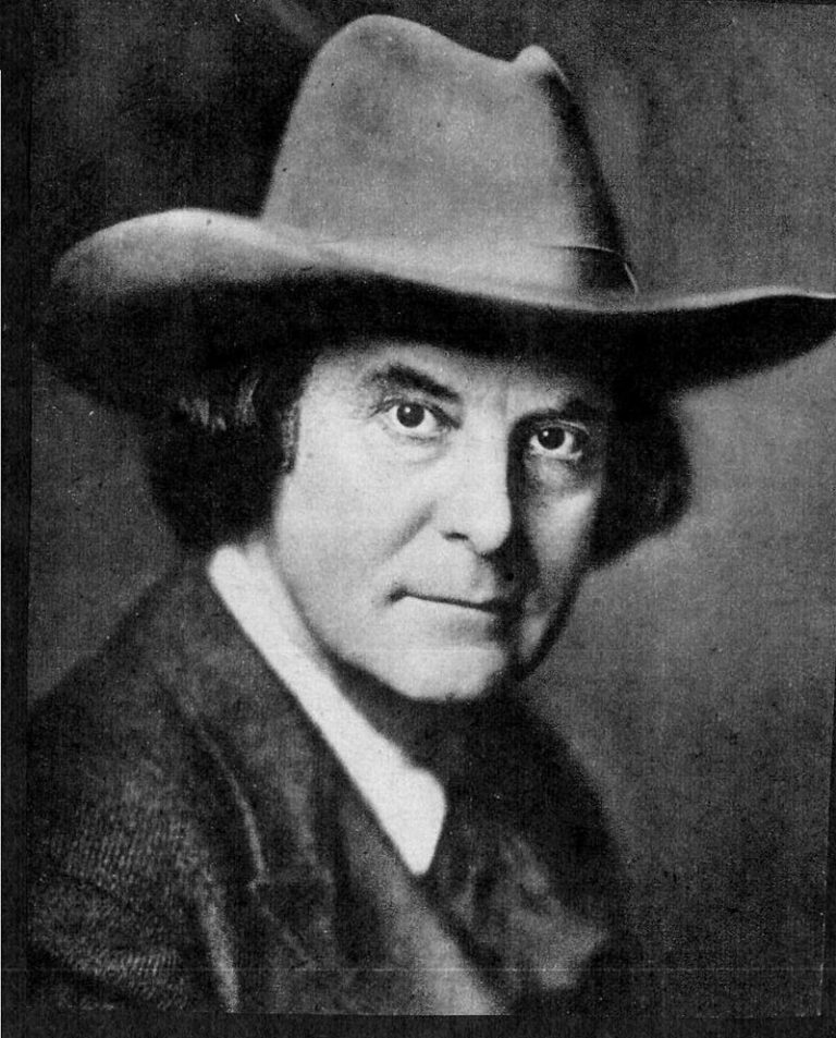 800px-Elbert_Hubbard_-_Project_Gutenberg_eText_12933