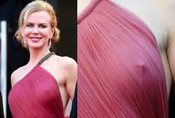 Nicole Kidman în rochie transparentă