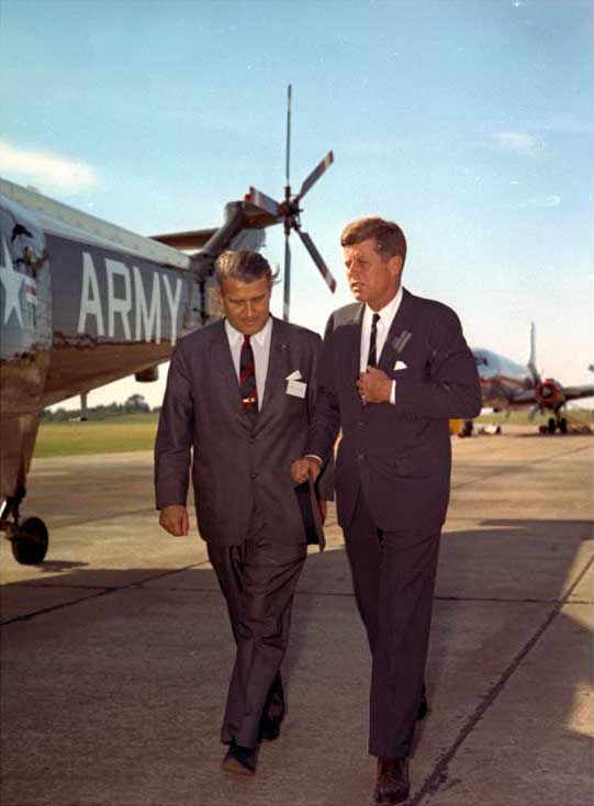 Kennedy_vonbraun_19may63_02