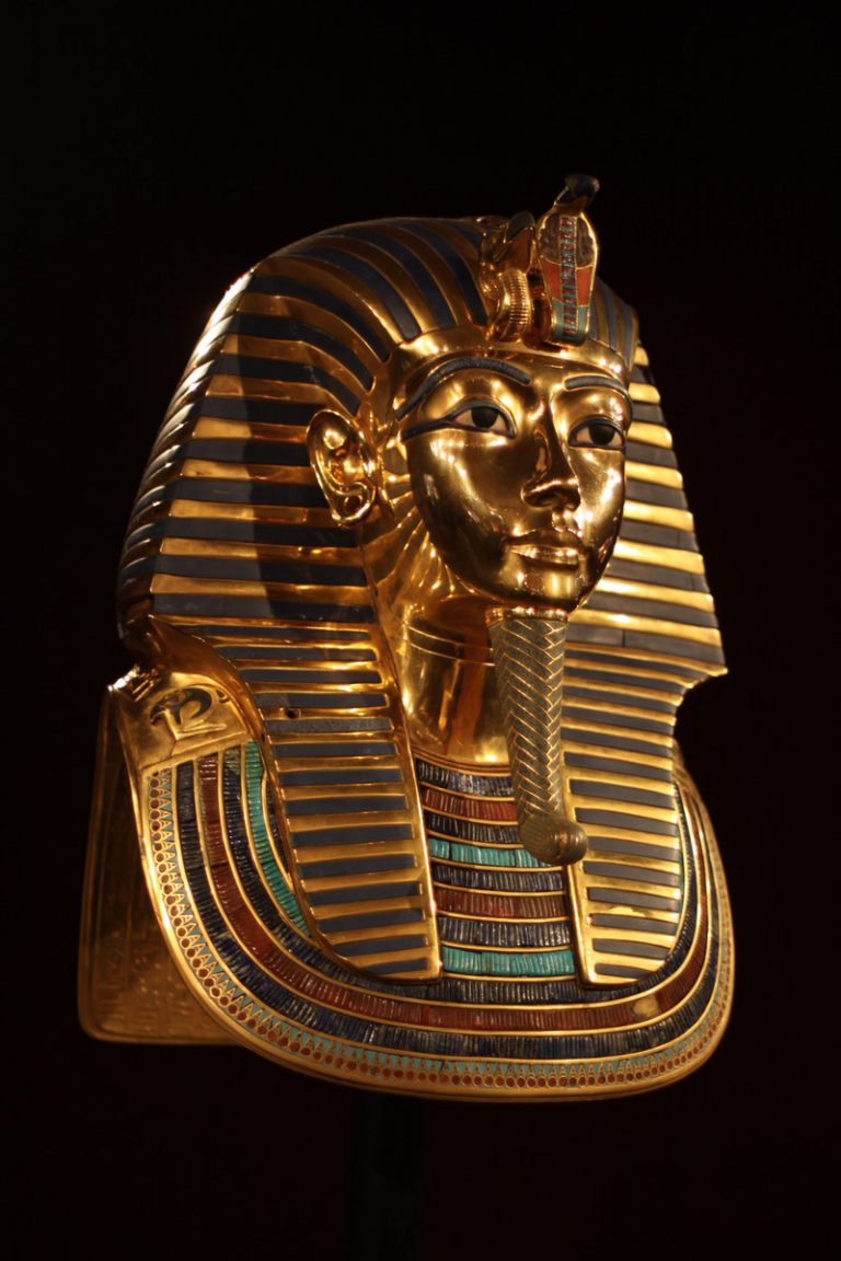 Tutankhamon_mascara.tif