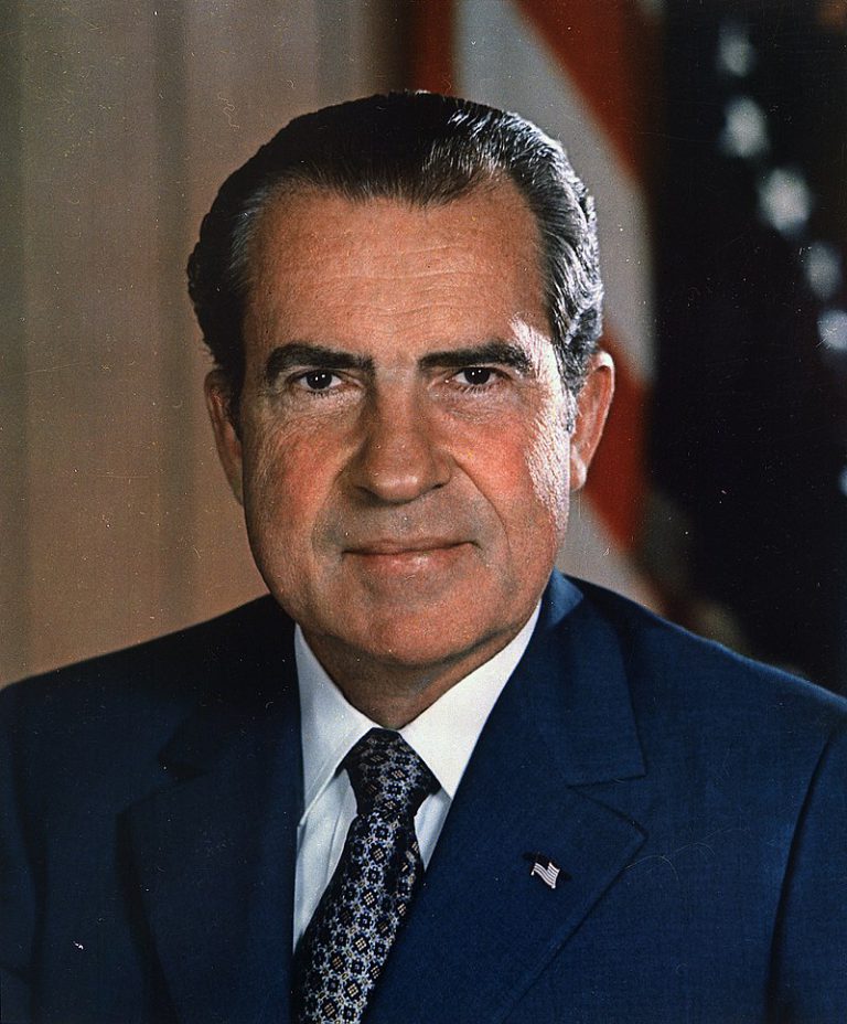 800px-Richard_M._Nixon,_ca._1935_-_1982_-_NARA_-_530679