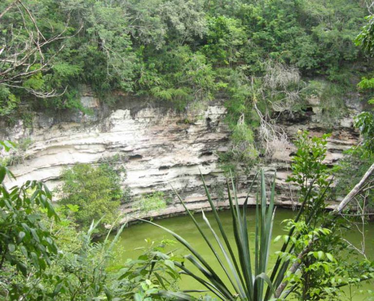 Cenote_Sacré