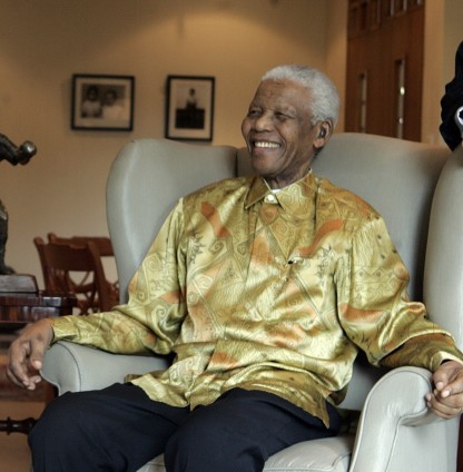 Nelson_Mandela_(cropped) (1)