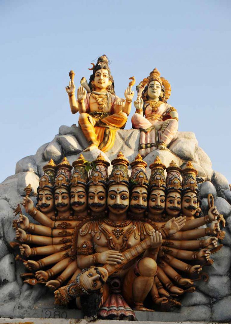 Demonul Ravana, inamicul lui Rama în epopeea mitologică Rāmāyana