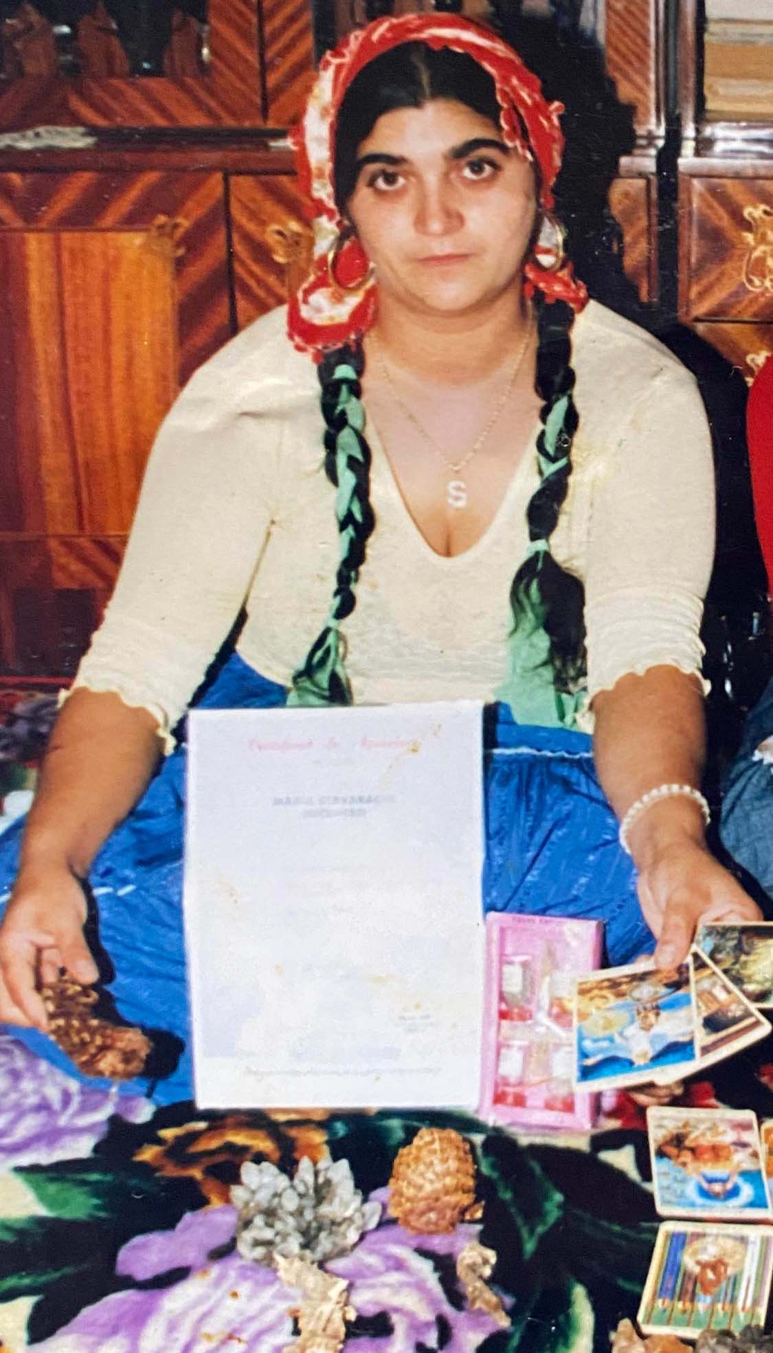 Tămăduitoarea Monica