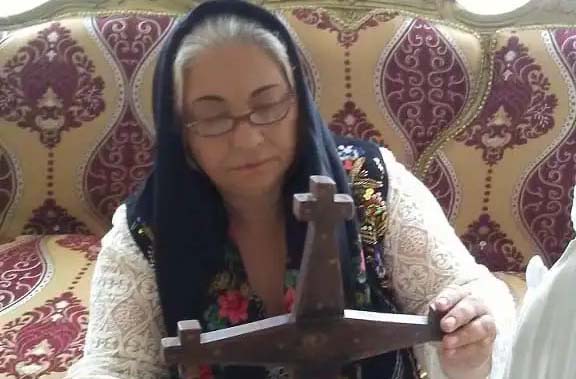 Vizionara-si-tamaduitoarea-Diana-cap