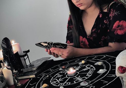vrajitoarea Vanessa 777